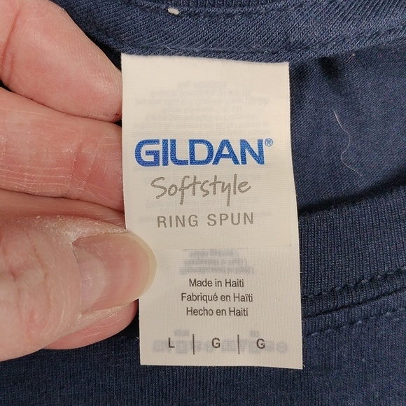 NWOT Voodoo minion women's t shirt size large - Picture 4 of 9